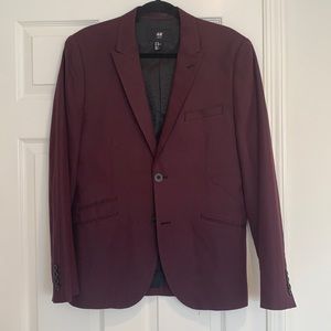 H&M Men’s Slim Fit Blazer in Burgundy